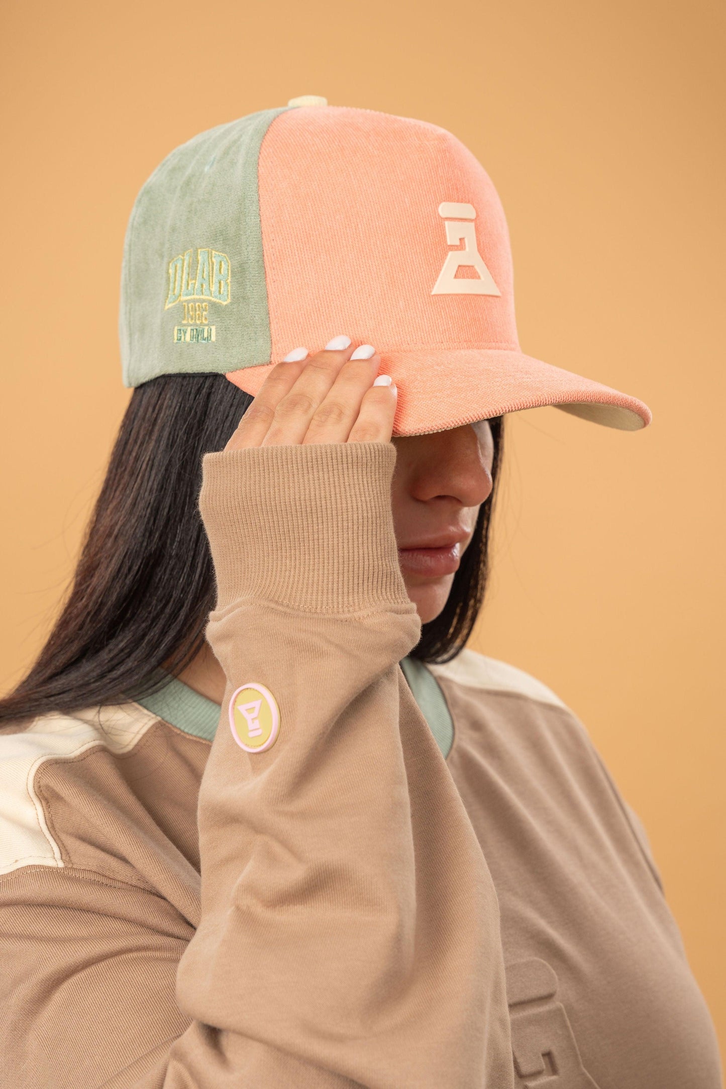 DLAB Oversized Embossed Sweater Brown/Cream/Sea green/Baby Blue - DlabStore