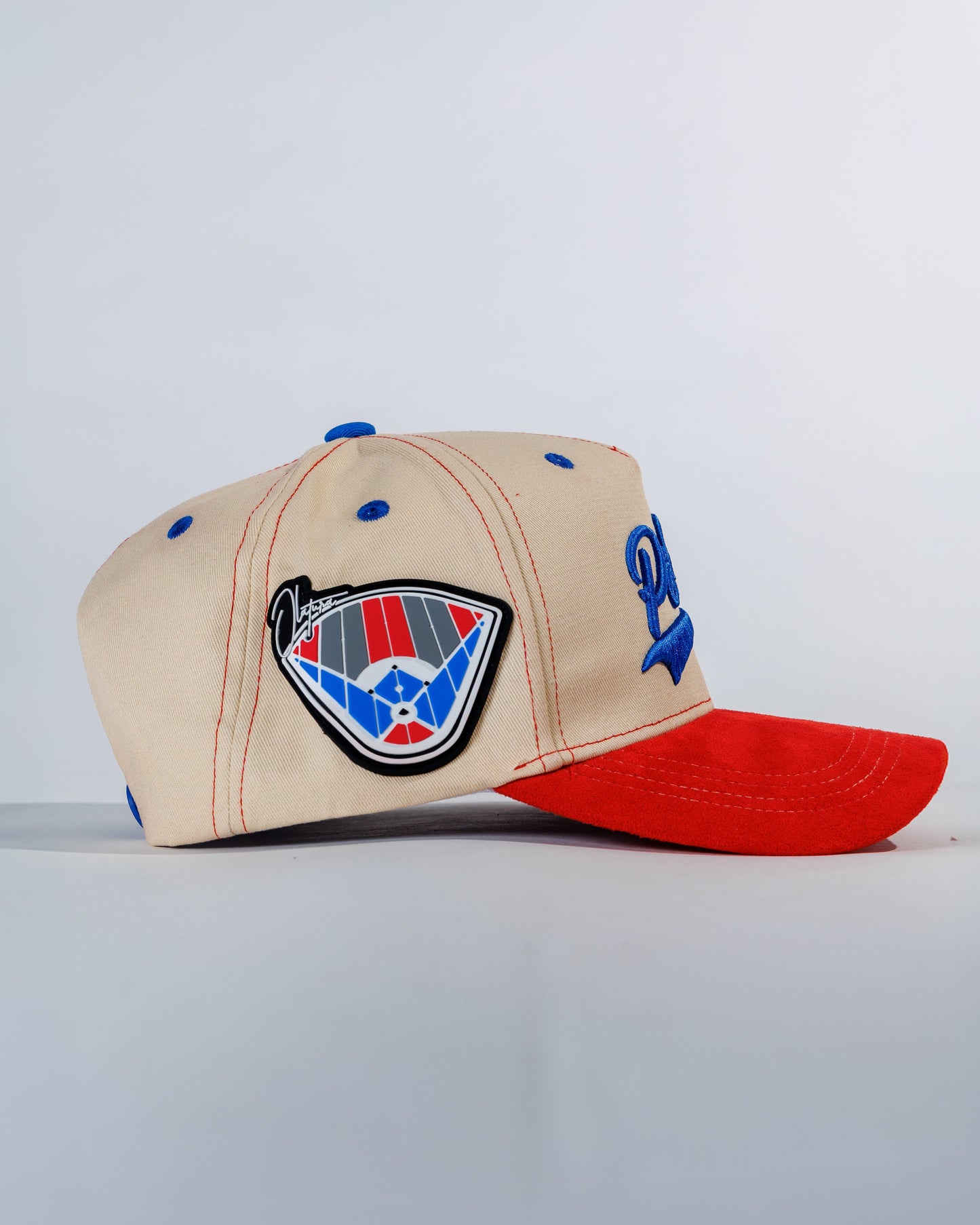 PéErre Cotton/Suede Trucker Cap in Cream/Red
